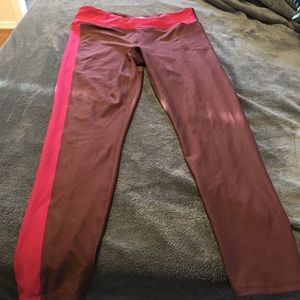 Joy lab workout pants.